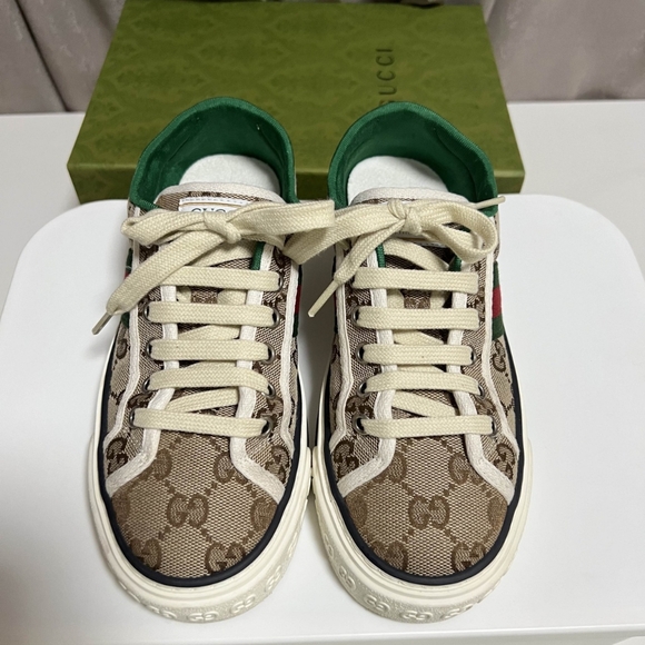 GUCCI DISNEY Sneakers Men Mickey Mouse Ace Disney GG Tennis 1977 Size 9 - Picture 3 of 5
